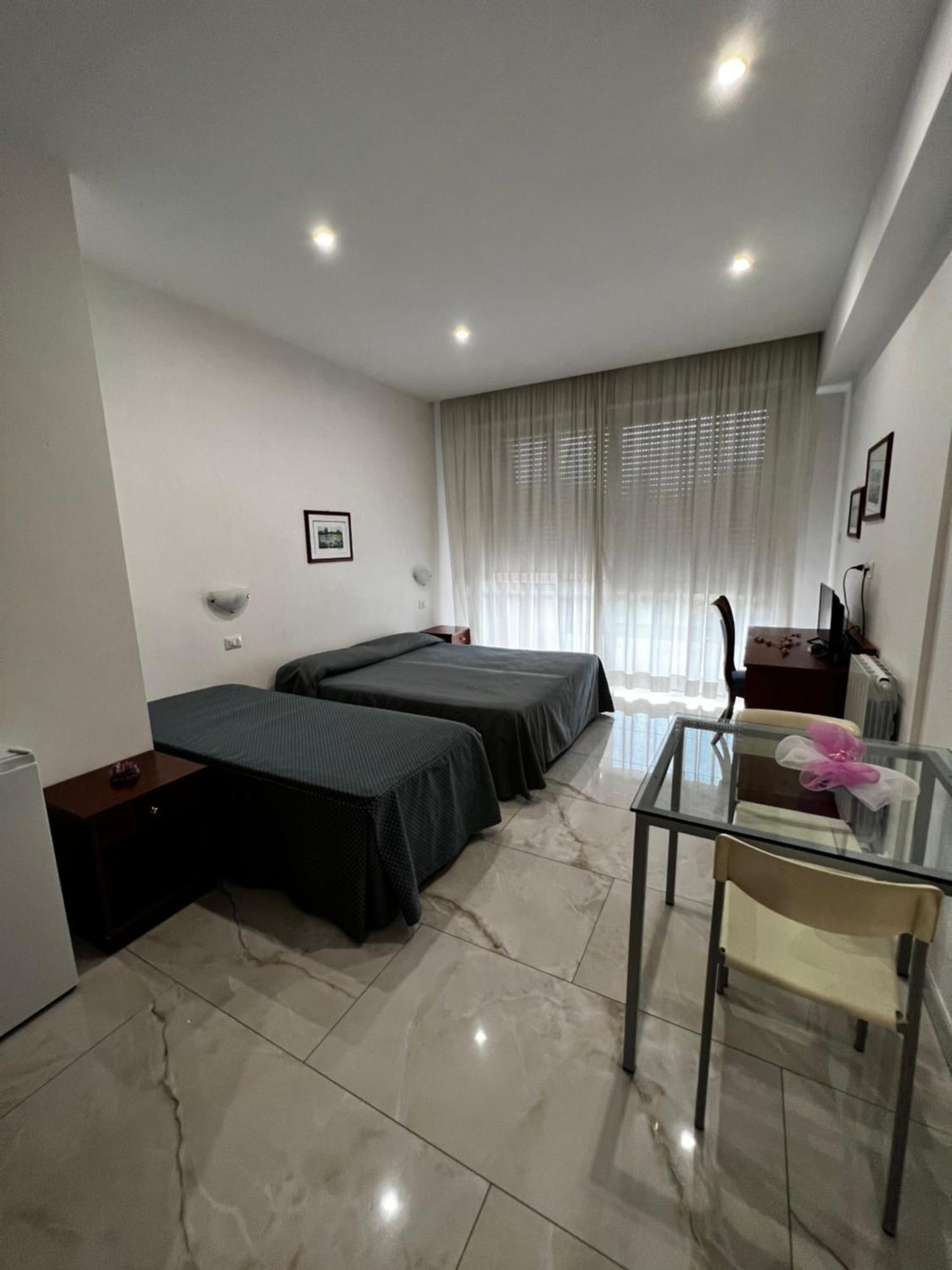 Parco Tirreno Hotel Roma Eksteriør bilde