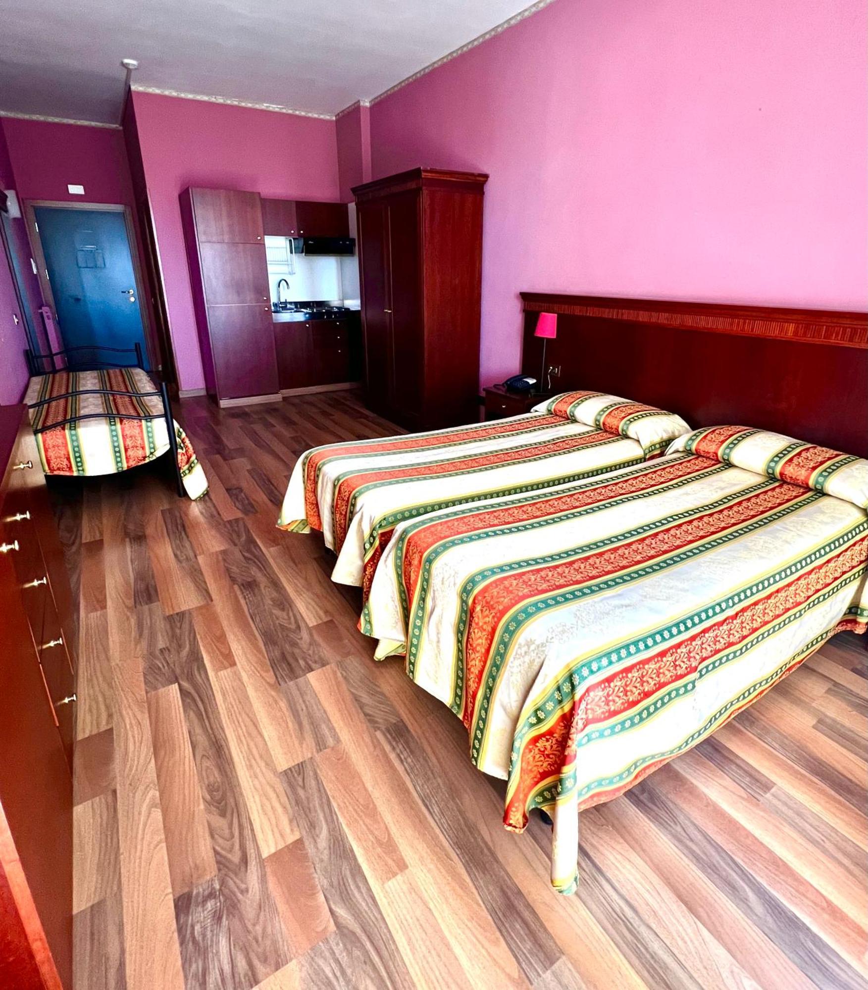 Parco Tirreno Hotel Roma Eksteriør bilde